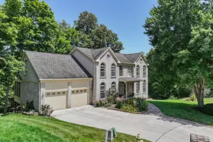 7001 Shadetree Ct, Florence, KY 41042 - Photo 3