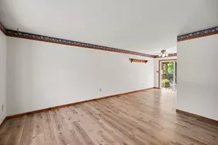 19 Valeside Dr, Covington, KY 41017 - Photo 7