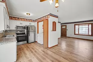 19 Valeside Dr, Covington, KY 41017 - Photo 9