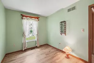 19 Valeside Dr, Covington, KY 41017 - Photo 13