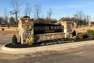 2444 Rivers Pointe Dr, Hebron, KY 41048 - Photo 3