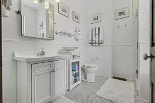 127 W Robbins St, Covington, KY 41011 - Photo 17