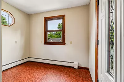 34 W Crescent Avenue, Newport, KY 41071 - Photo 5