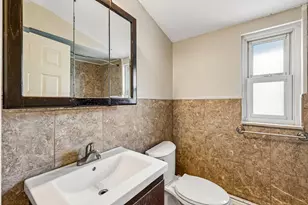 34 W Crescent Ave, Newport, KY 41071 - Photo 21