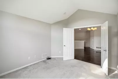 9104 Royal Oak Lane, Union, KY 41091 - Photo 11