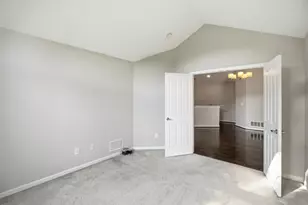 9104 Royal Oak Ln, Union, KY 41091 - Photo 11