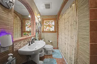 1395 Vidot Ct, Covington, KY 41011 - Photo 15
