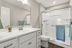 2526 Elyria Ct, Crescent Springs, KY 41017 - Photo 11
