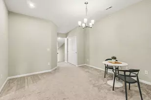 2526 Elyria Ct, Crescent Springs, KY 41017 - Photo 7