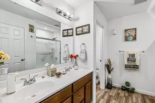 10494 Fairbourne Dr, Covington, KY 41015 - Photo 27
