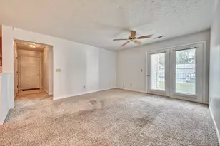 648 Friars Ln, Florence, KY 41042 - Photo 5