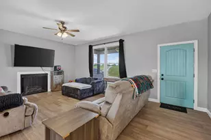 13934 Peach Grove Rd, California, KY 41007 - Photo 5