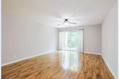 2123 Clareglen Drive #103, Crescent Springs, KY 41017 - Photo 3