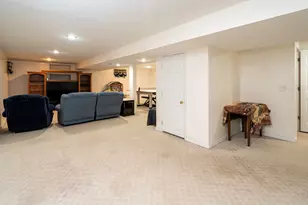8442 Woodcreek Dr, Florence, KY 41042 - Photo 27