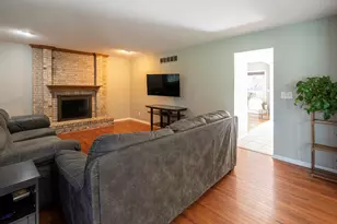 8442 Woodcreek Dr, Florence, KY 41042 - Photo 13