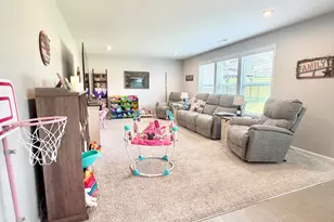 2236 Waterway Pl, Union, KY 41091 - Photo 9