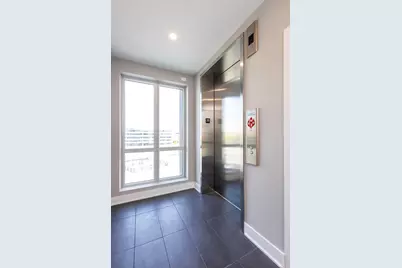 900 Ovation Way #318, Newport, KY 41071 - Photo 5