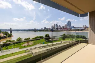900 Ovation Wy, Newport, KY 41071 - Photo 31