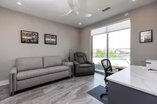 900 Ovation Wy, Newport, KY 41071 - Photo 25