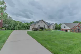 10651 Aspen Pl, Union, KY 41091 - Photo 3