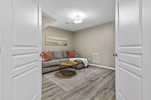 2381 Rolling Hills Dr, Covington, KY 41017 - Photo 19