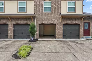 2381 Rolling Hills Dr, Covington, KY 41017 - Photo 3