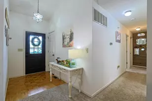 2041 Flintwood Ct, Independence, KY 41051 - Photo 5