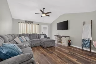 9513 Sapphire Ln, Union, KY 41091 - Photo 7