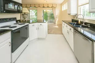 1514 Taramore Dr, Florence, KY 41042 - Photo 11