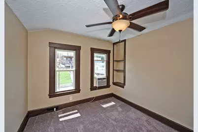 221 W 13th Street, Newport, KY 41071 - Photo 29