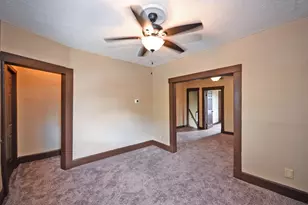 221 W 13th St, Newport, KY 41071 - Photo 7