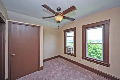 221 W 13th Street, Newport, KY 41071 - Photo 33