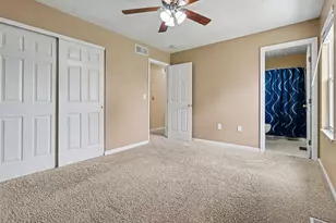 2640 Majestic Prince Dr, Burlington, KY 41005 - Photo 17