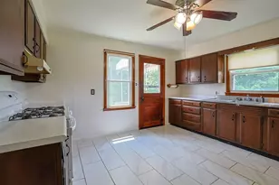 8496 Persimmon Grove Pike, Alexandria, KY 41001 - Photo 9