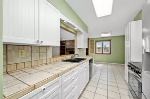 1129 Cayton Rd, Florence, KY 41042 - Photo 3