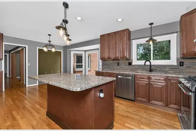 8142 Heatherwood Drive, Florence, KY 41042 - Photo 7