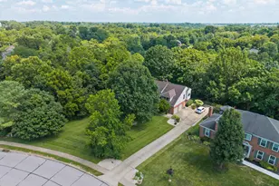 8142 Heatherwood Dr, Florence, KY 41042 - Photo 45