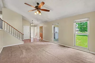 201 Merravay Drive, Florence, KY 41042 - Photo 5