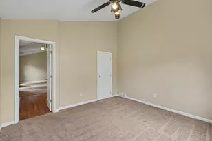 201 Merravay Dr, Florence, KY 41042 - Photo 9