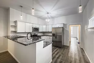 1035 John St, Covington, KY 41016 - Photo 7