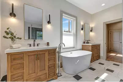 16 W 10th Street, Covington, KY 41011 - Photo 29