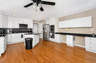 1082 Bold Forbes Ct, Union, KY 41091 - Photo 9