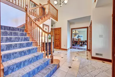 906 Squire Hill Court, Crescent Springs, KY 41017 - Photo 3