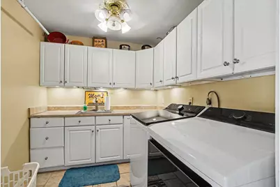 1070 Tudor Lane, Florence, KY 41042 - Photo 21