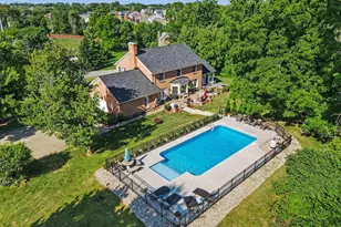 1070 Tudor Ln, Florence, KY 41042 - Photo 3