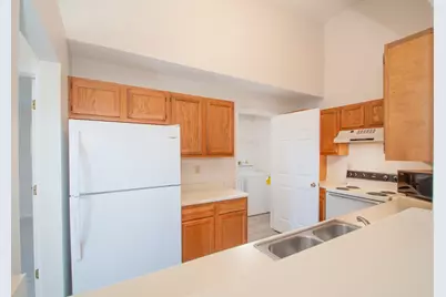 32 Highland Meadows Circle #11, Highland Heights, KY 41076 - Photo 9