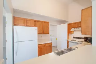 32 Highland Meadows Cir, Highland Heights, KY 41076 - Photo 9