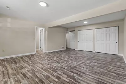 1052 Fallbrook Drive, Elsmere, KY 41018 - Photo 9