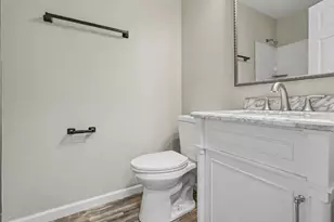 1052 Fallbrook Dr, Elsmere, KY 41018 - Photo 11