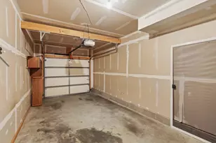 2049 Timberwyck Ln, Burlington, KY 41005 - Photo 25